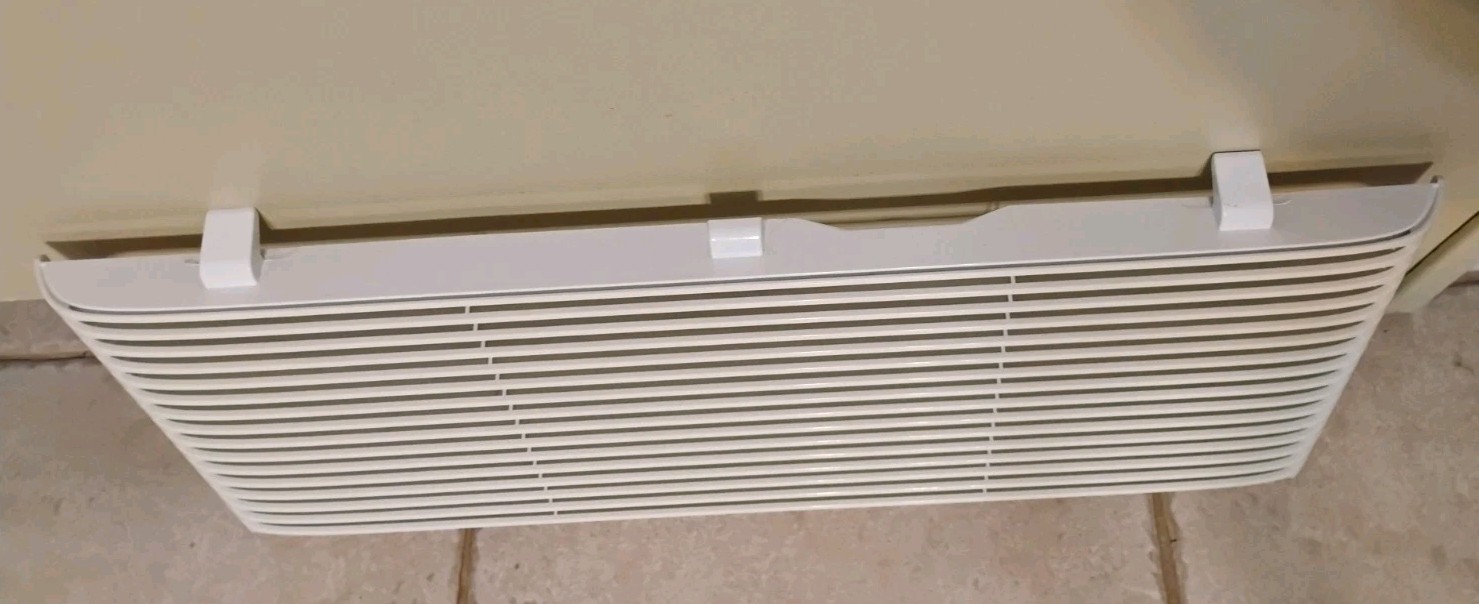 Frigidaire Electrolux Air Conditioner FFRE123WA1 Front Panel BN-COMPG17-MB-1