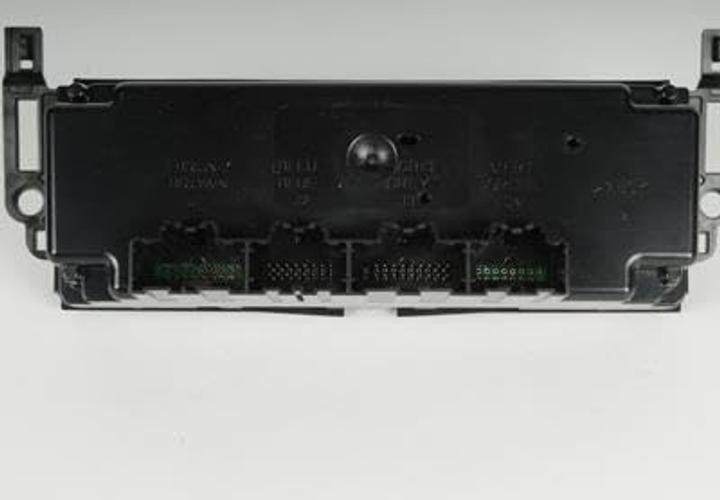 GM Genuine Parts 15-74187 (22807238) Heating and Air Conditioning Control