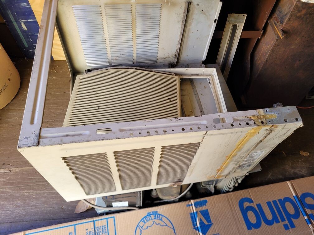 Sharp Window Air Conditioner 208 volts; 17″ high; 28″ deep; 26″ long; works