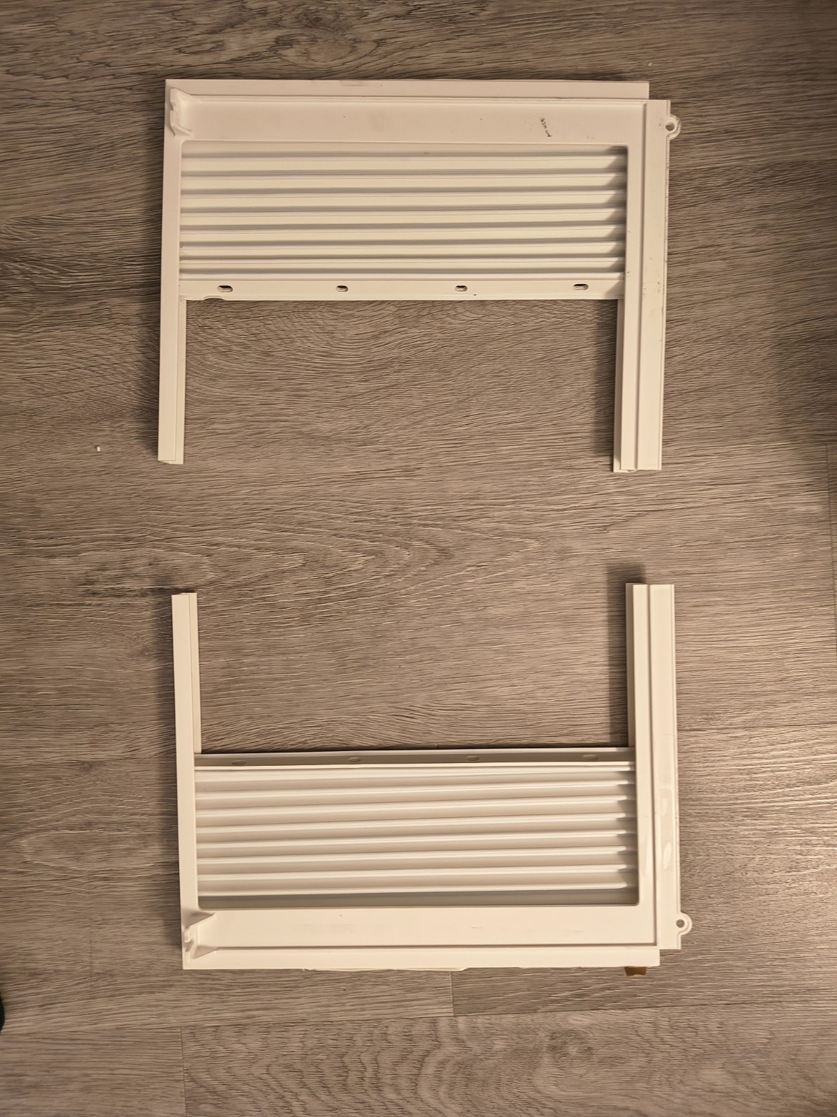LG Window Air Conditioner with Remote Control – White (LW6017R) [Slightly used]
