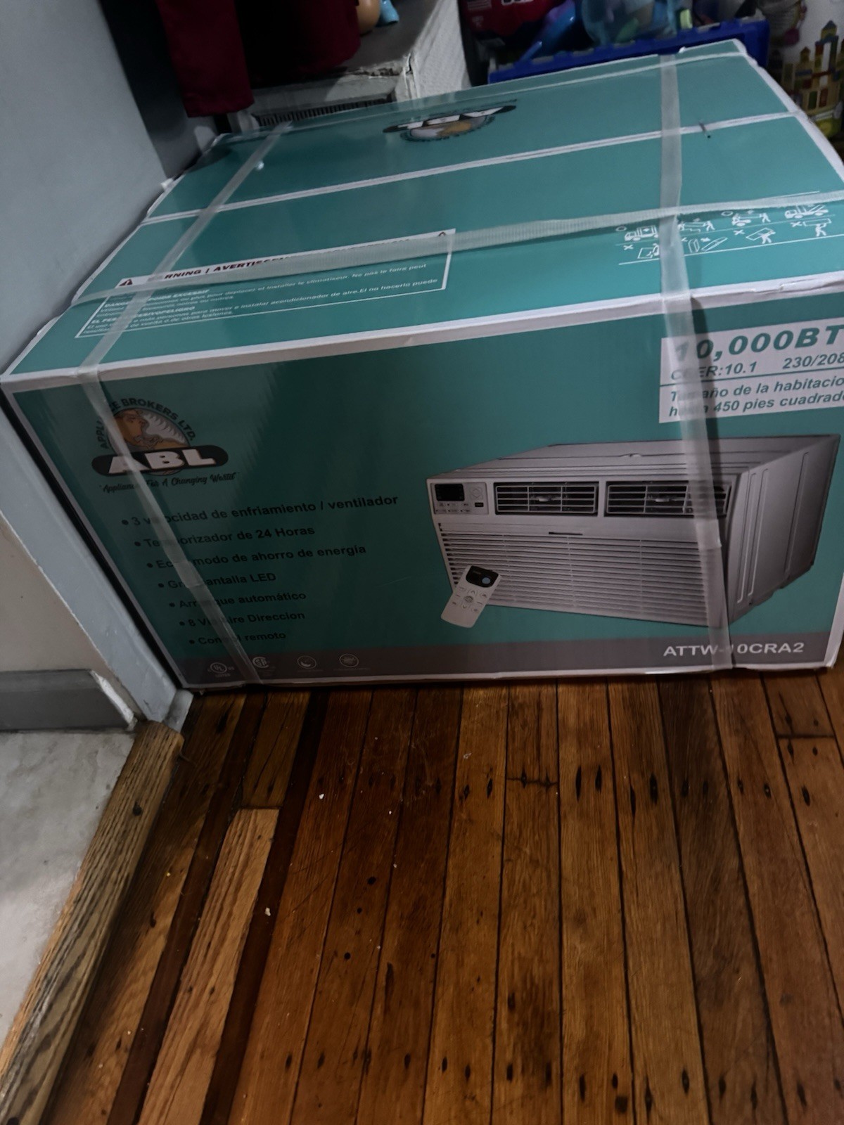 ABL 10,000 BTU Through-the-Wall/Window AC 230/208V Remote LED ATTW-10CRA2
