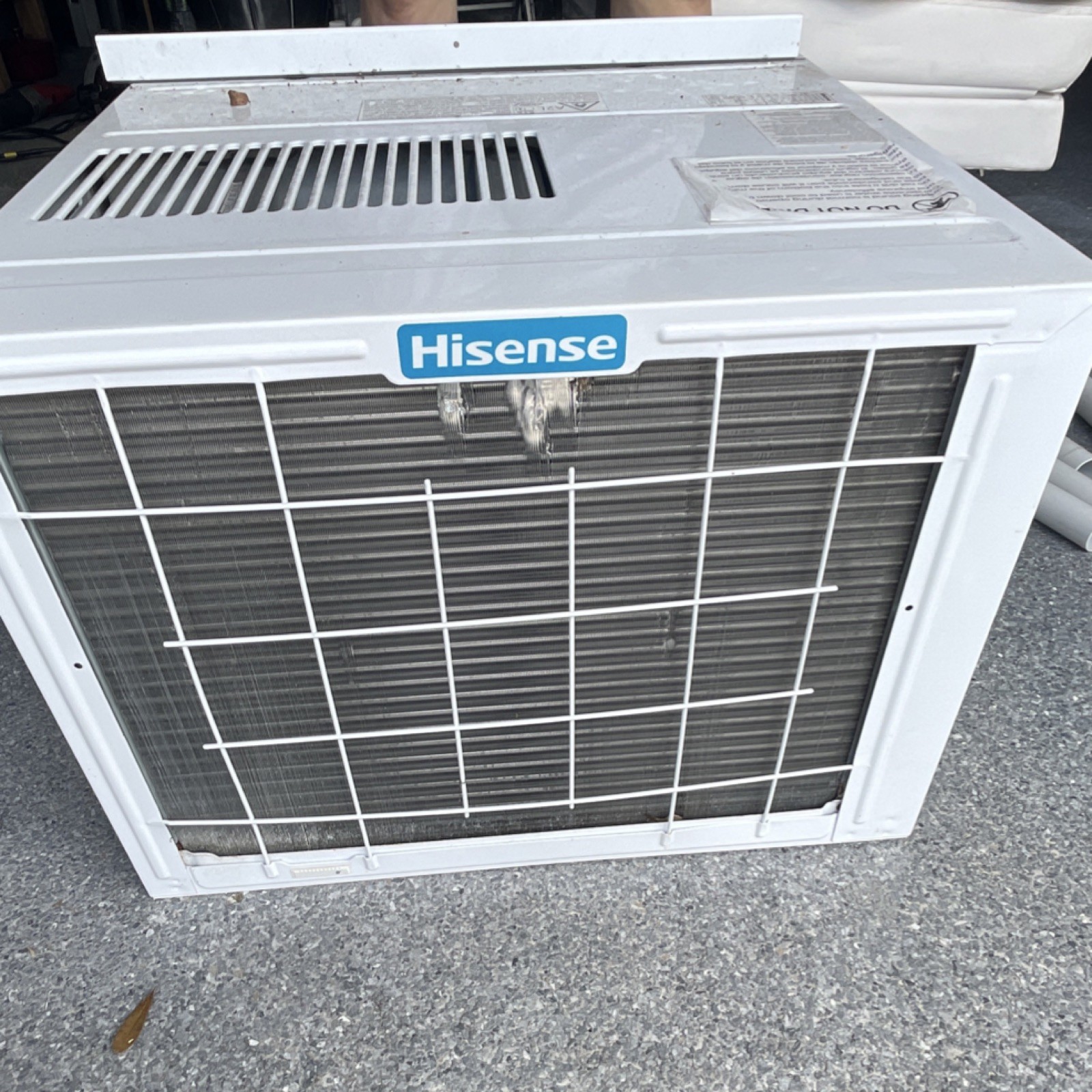 Hisense AW1822CW3W Window Air Conditioner 18000 BTU White R32 230V EER 11.3
