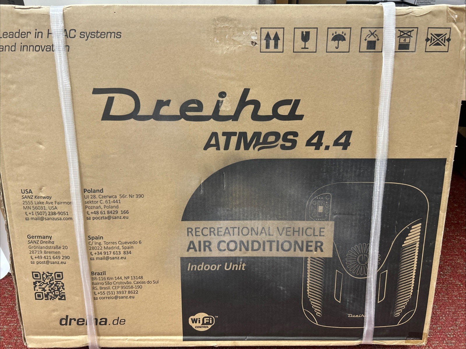 Recreational Vehicle Air Conditioner Indoor Unit Dreiha Atmes 4.4 WiFi Control