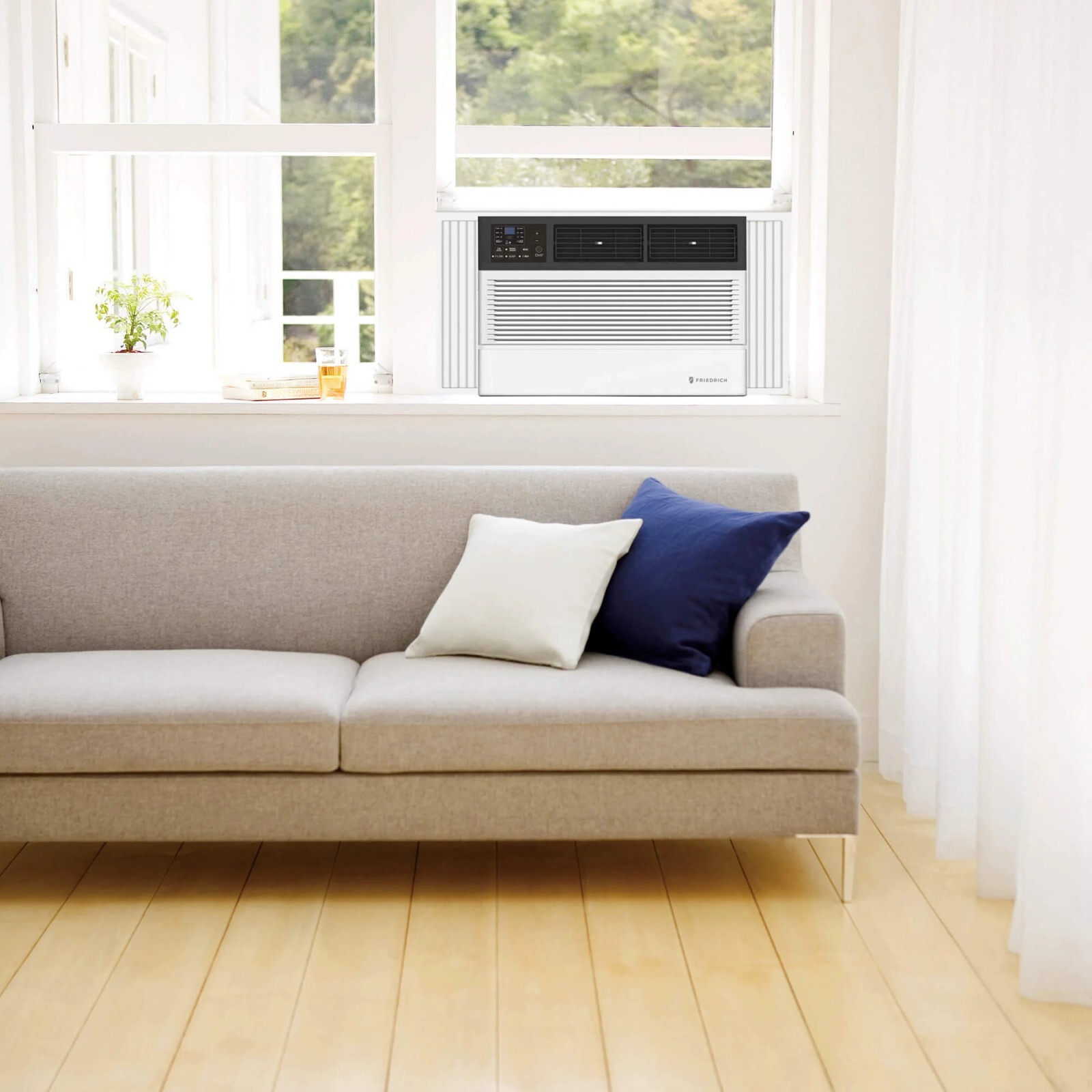 Friedrich 8,000 BTU Room Air Conditioner 115Volt wifi/remote – CCW08B10B