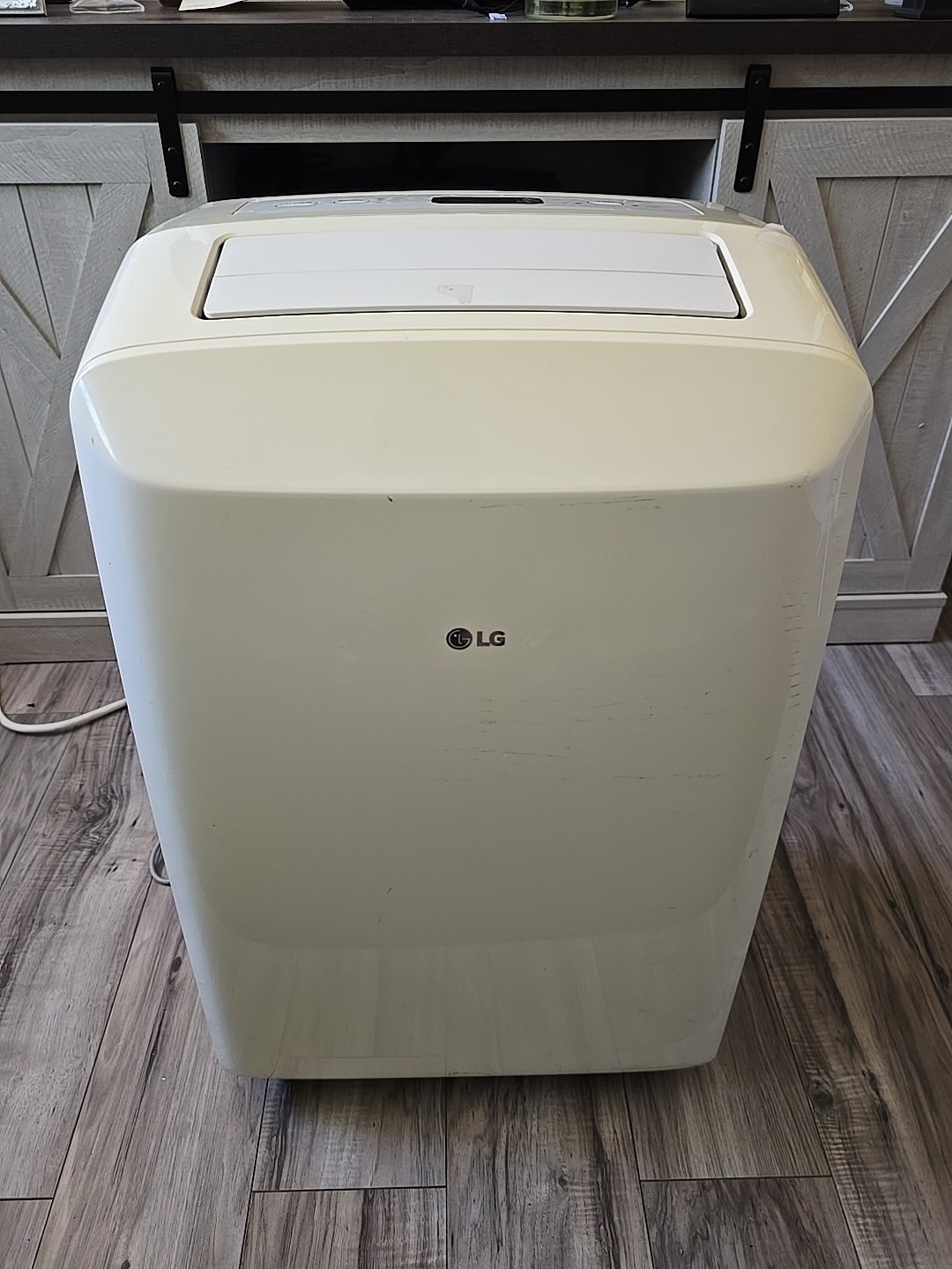 LG LP0621WSR Portable Air Conditioner (Cools 250 Sq Ft.)