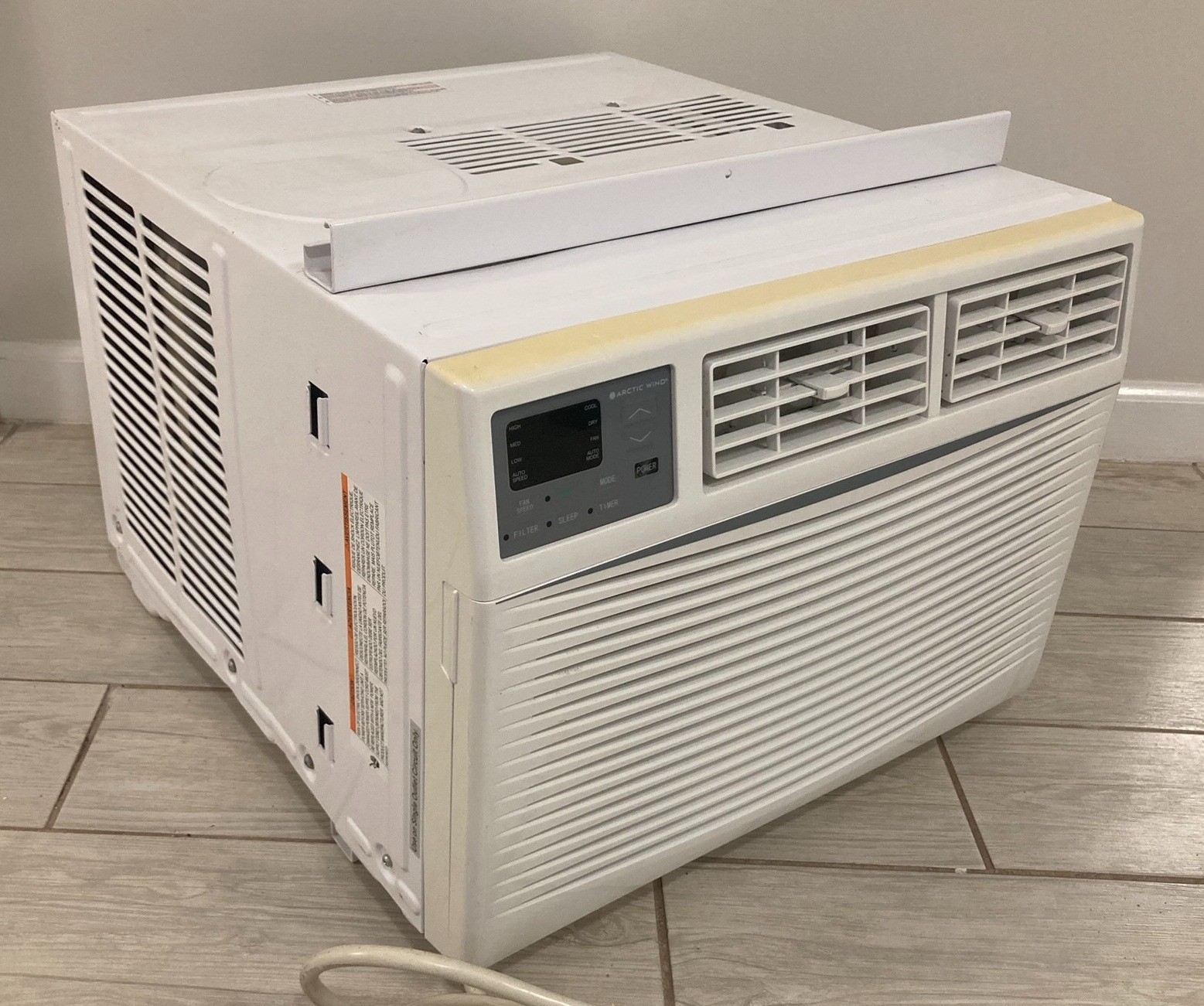 Arctic Wind 12,000 BTU 115-Volt Window Air Conditioner & Dehumidifier 2AW12000DA