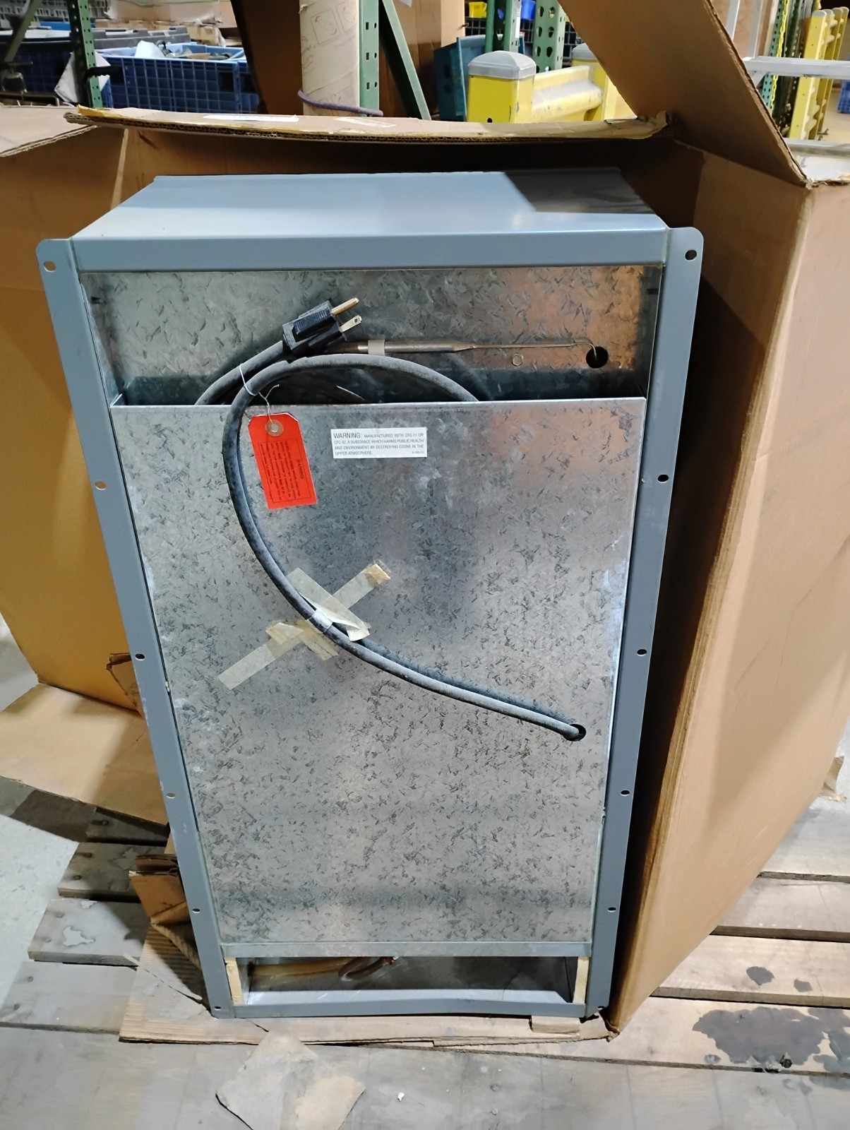 McLean Midwest 36-0616-149 Electronic Enclosure Air Conditioner 3400/6000 BTU