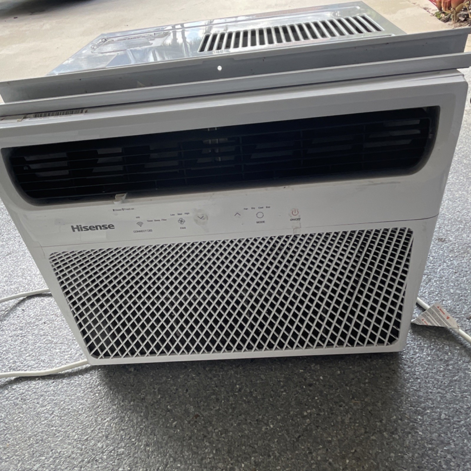 Hisense AW1822CW3W Window Air Conditioner 18000 BTU White R32 230V EER 11.3