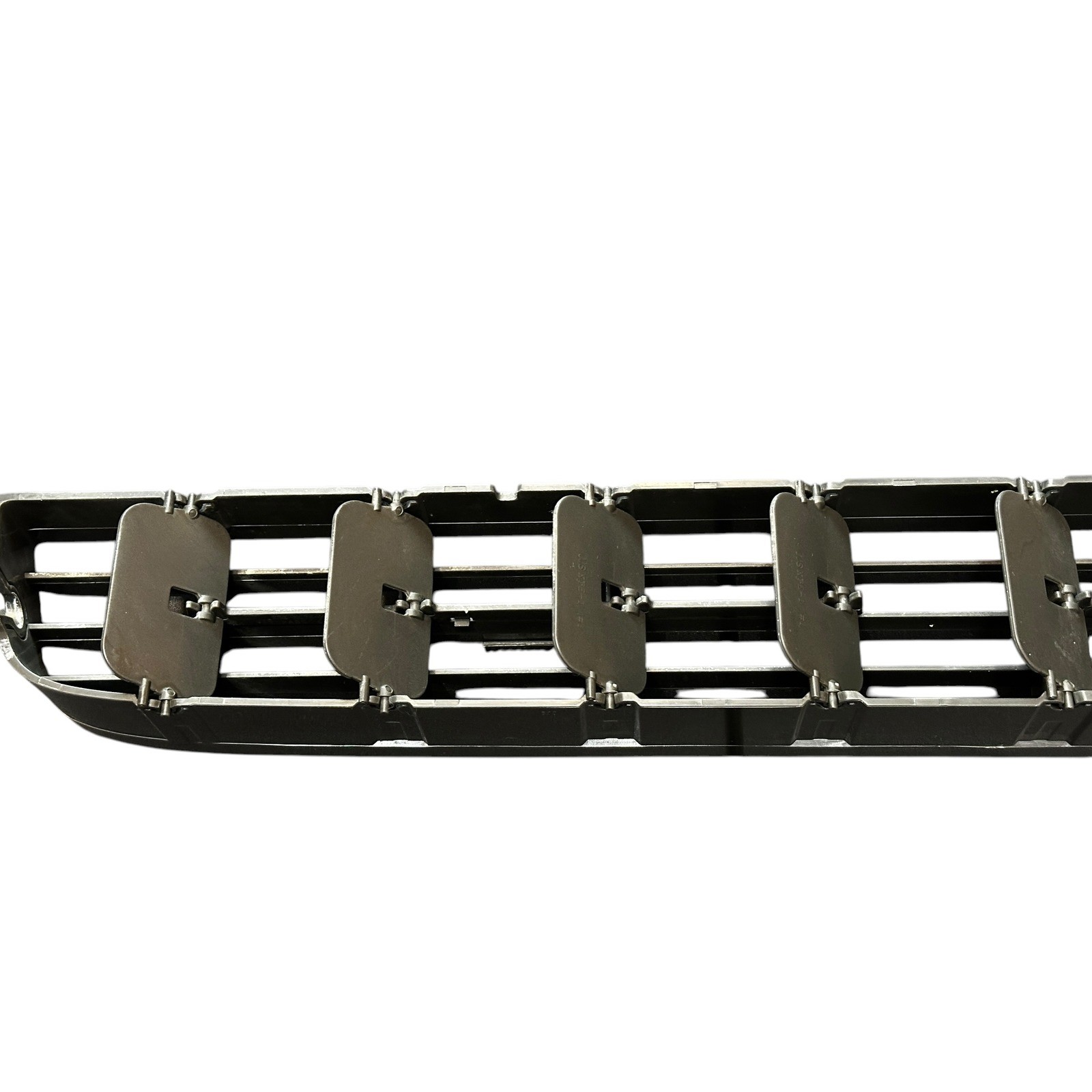 Frigidaire Replacement Vent Directional Louvers 23.5 Inch 25000 BTU Black