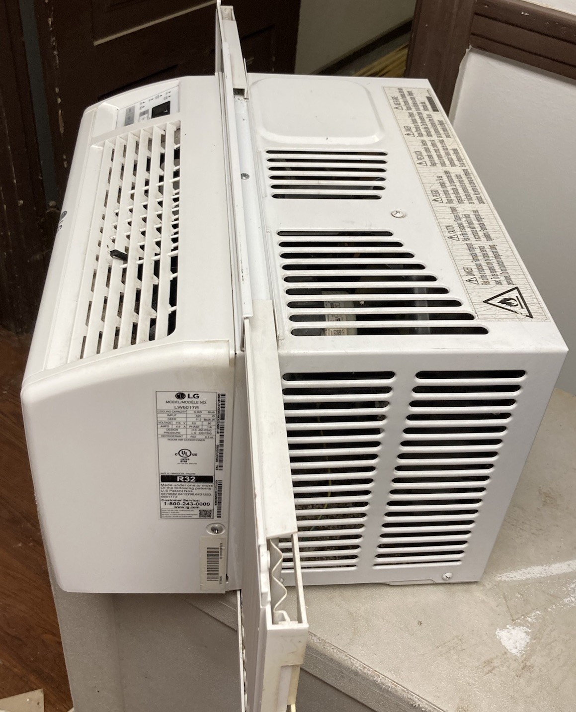 LG 6,000 BTU Window Air Conditioner, 115V, Cools 250 Sq.Ft. for Bedroom, Den,…