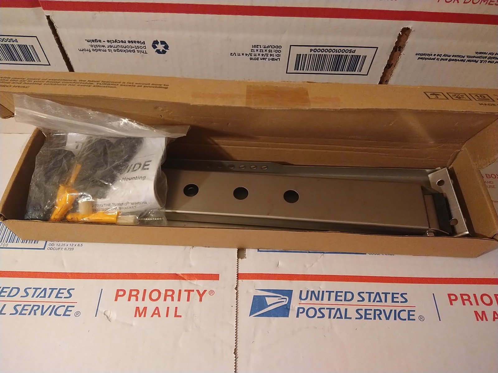 ACS-200 Universal Window Air Conditioner Support Bracket Up to 200 lb Window AC