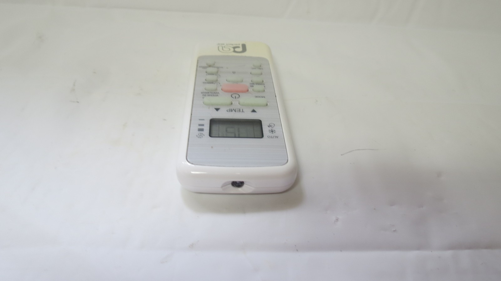 5,000 BTU Perfect Aire Remote RG51G (1) /CEFU1 Air Conditioner A/C 3 Volt DC