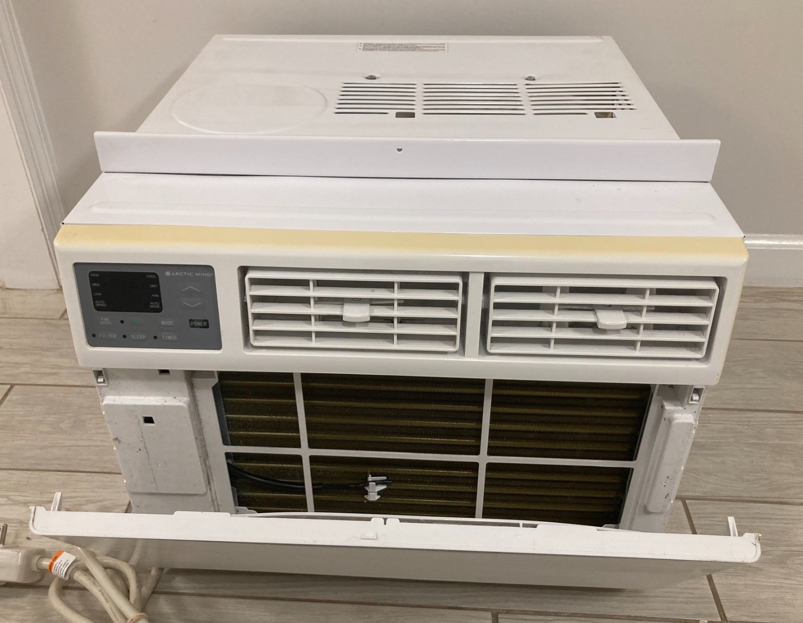 Arctic Wind 12,000 BTU 115-Volt Window Air Conditioner & Dehumidifier 2AW12000DA
