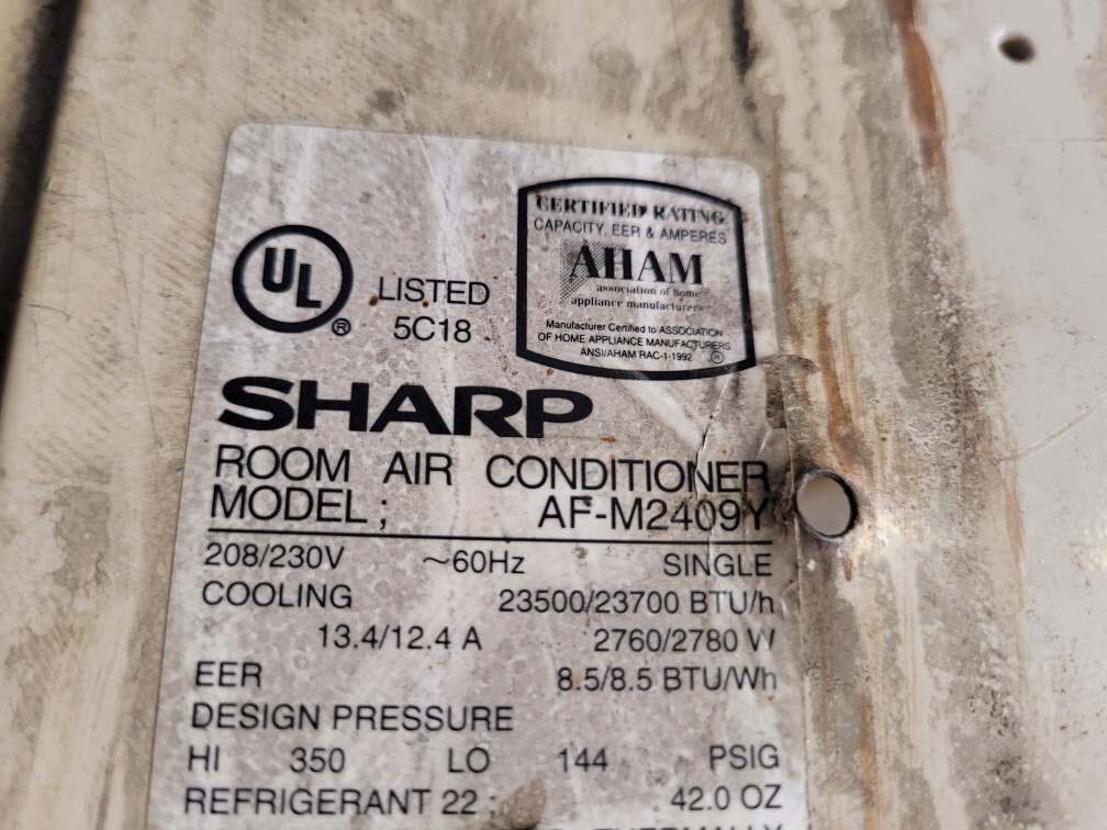 Sharp Window Air Conditioner 208 volts; 17″ high; 28″ deep; 26″ long; works