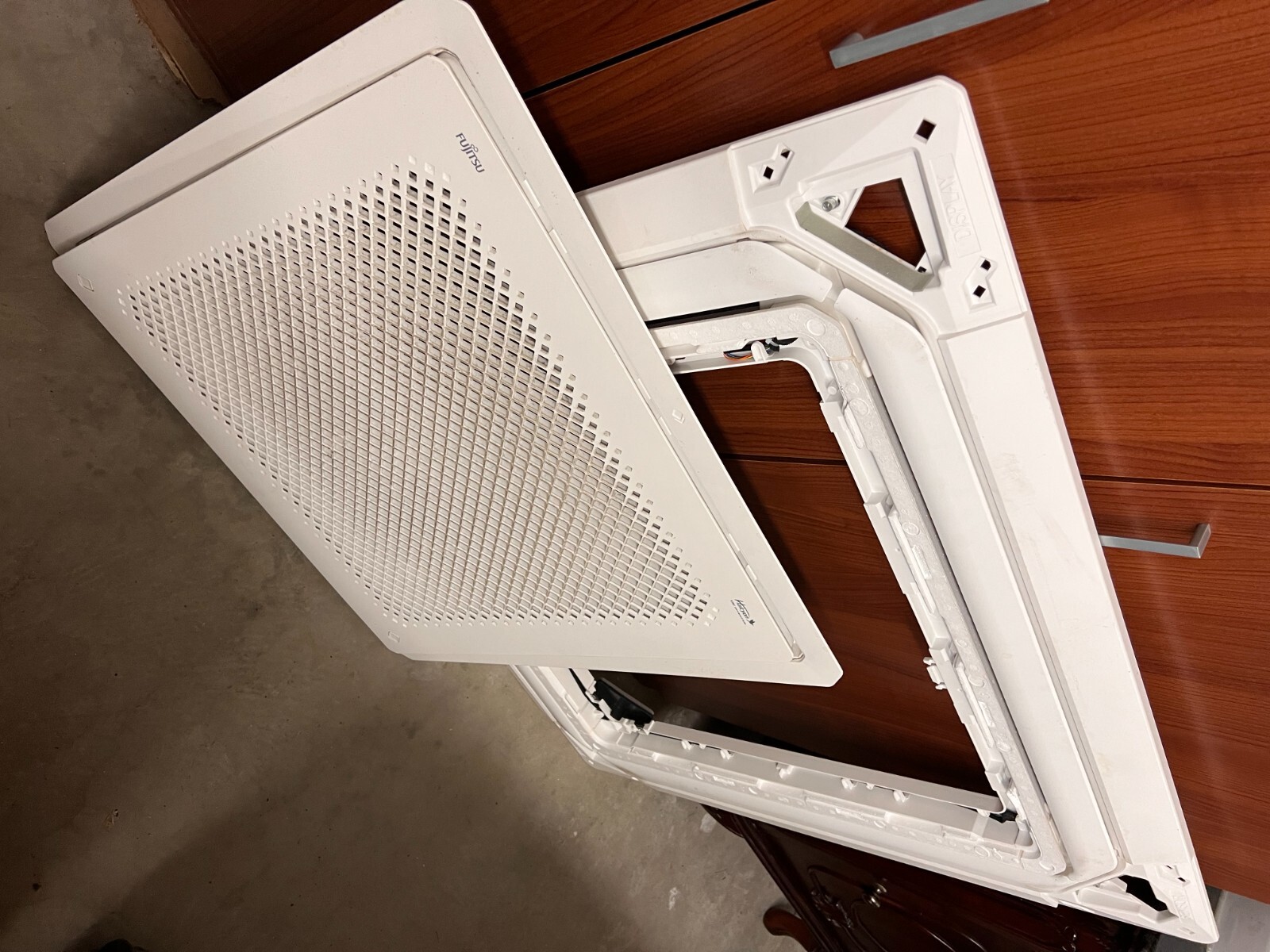 Fujitsu Drop Ceiling Air Conditioner Industrial/Restaurant
