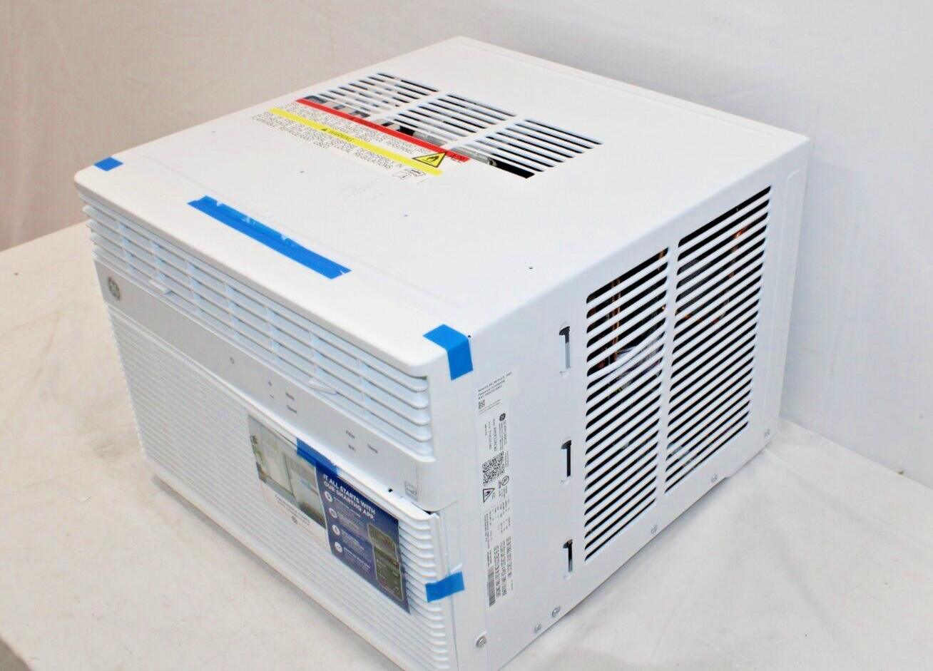 GE 12,000 BTU Smart Electronic Window Air Conditioner for Rooms up to 550 Sq Ft